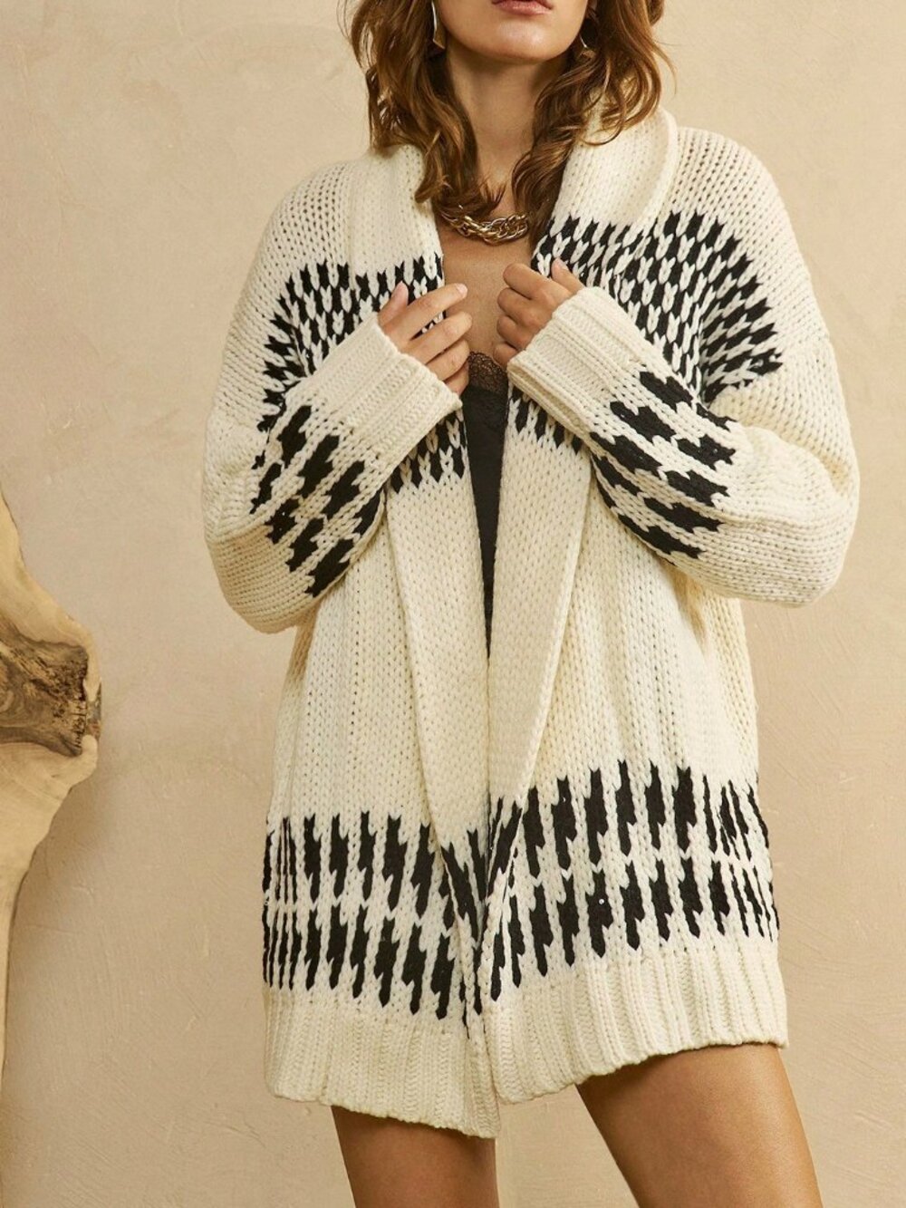 Beige Casual Women's Colorblock Long Sleeves Chunky Knit Cardigan - Picture 2 of 7